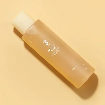 Numbuzin No.3 Super Glowing Essence Toner 200ml | 8809652580128